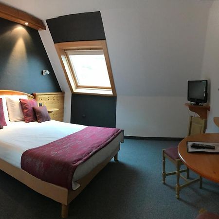 Hotel Le Рикевир Экстерьер фото