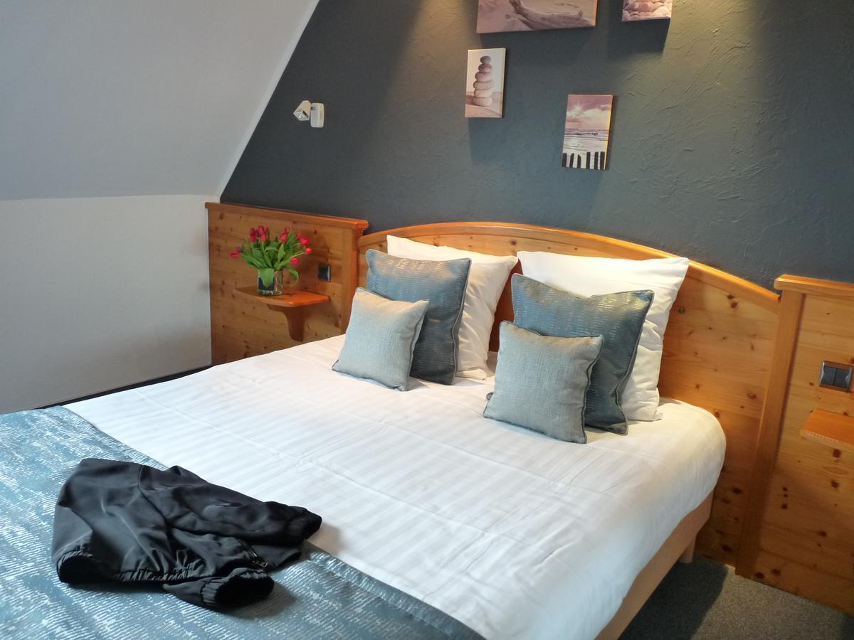 Hotel Le Рикевир Экстерьер фото