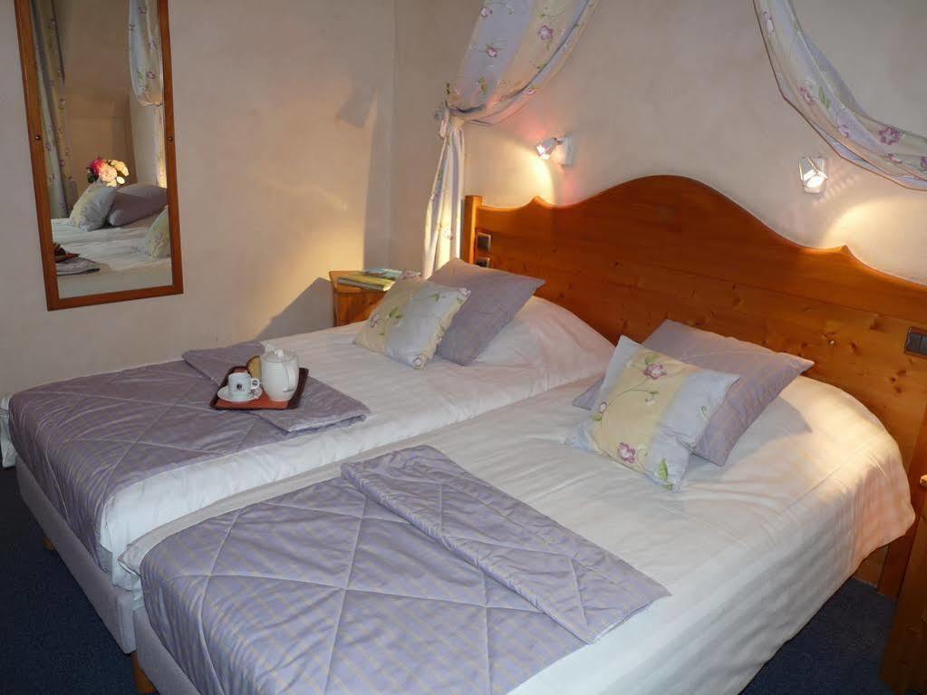Hotel Le Рикевир Экстерьер фото