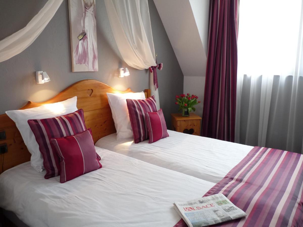 Hotel Le Рикевир Экстерьер фото